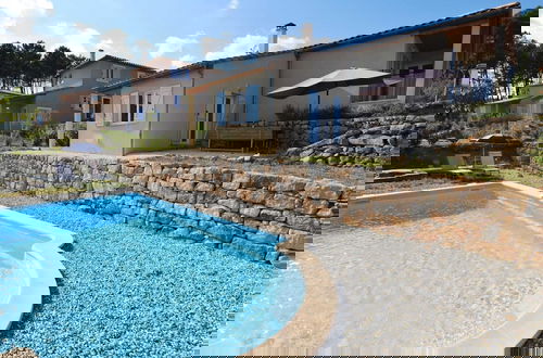 Foto 72 - Lovely Villa in Joyeuse With Private Swimming Pool