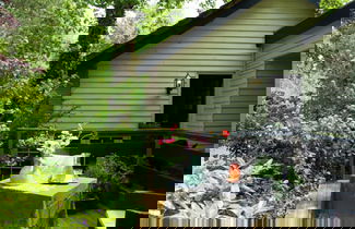 Foto 1 - Cozy Cottage in Bergen With Terrace