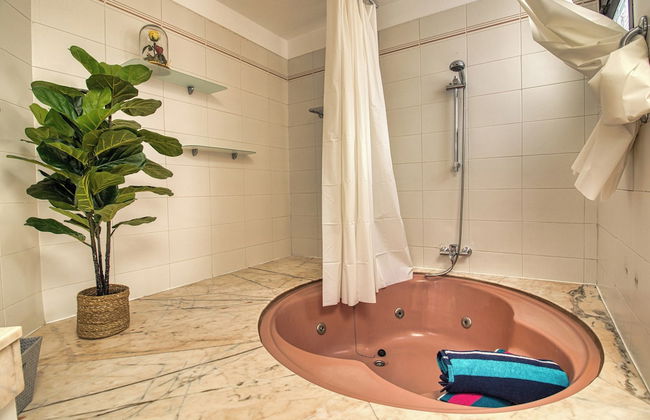 Apartment - Sleeps 4 - Jacuzzi - Terrace - Pool - Foto 13