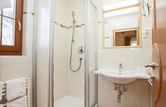 Beautiful Apartment in Kaltenbach With Sauna - Foto 15