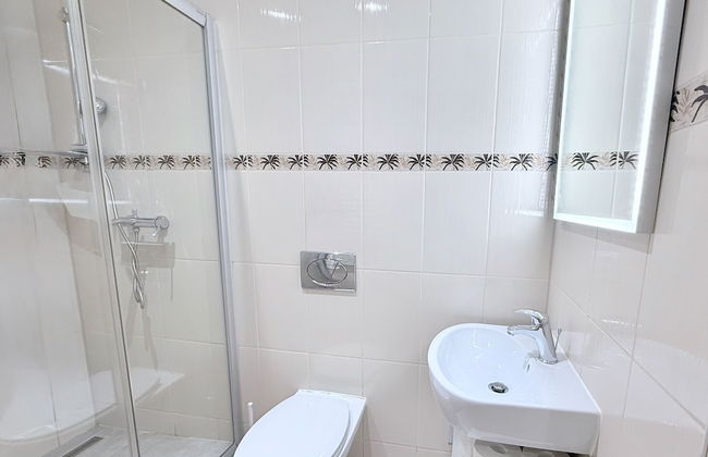 Ground Floor Apartment - Photo 15