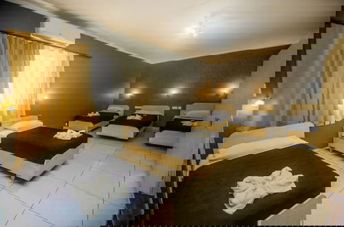 Photo 16 - The Seven Apartments