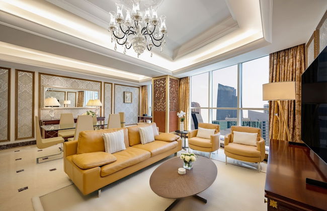 Dusit Hotel & Suites Doha - Photo 32