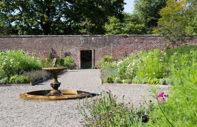 Garden View Cottage in a Grade II Listed Property - Foto 13