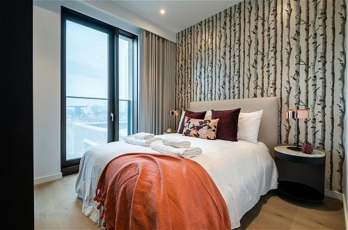 Foto 2 - Sensational Studio Apartment in London s Vibrant Canary Wharf