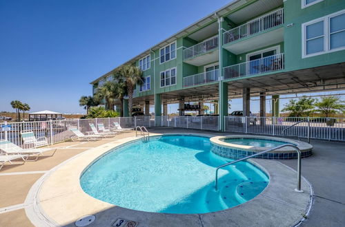 Foto 4 - Bayside Condo With Outdoor Pools hot tub