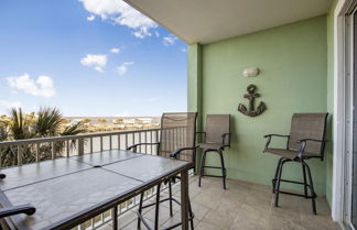 Photo 3 - Bayside Condo With Outdoor Pools hot tub