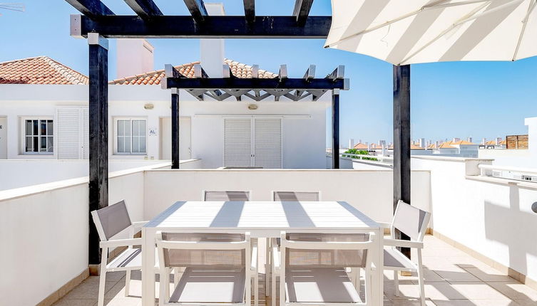 Foto 1 - Sunlit Cabanas de Tavira Apartment by Ideal Homes