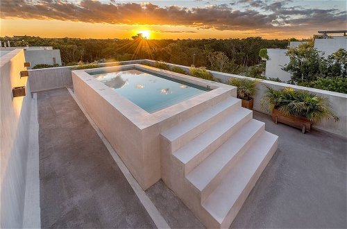 Foto 30 - Great Located Private Villa W/amazing Rooftop Pool