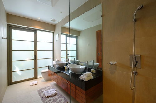 Photo 13 - Luxe 2br Pool Villa Walk to Bangtao Beach