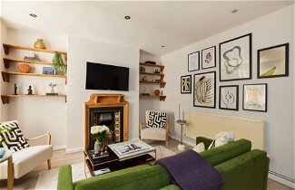 Foto 1 - The Hammersmith and Fulham Wonder - Trendy 3bdr Flat With Garden