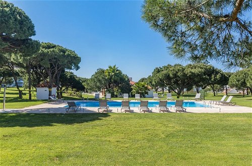Photo 1 - Lovely 2 Bedroom Apartment By Ideal Homes in Vila Sol Golf Resort
