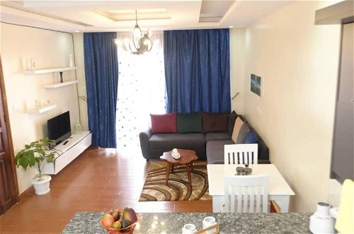 Foto 7 - Sky Apartment Kampala Feel At Home