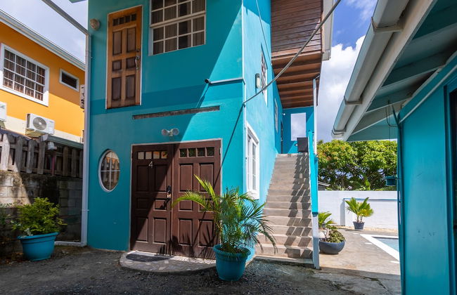 Restorations Tobago - Foto 45