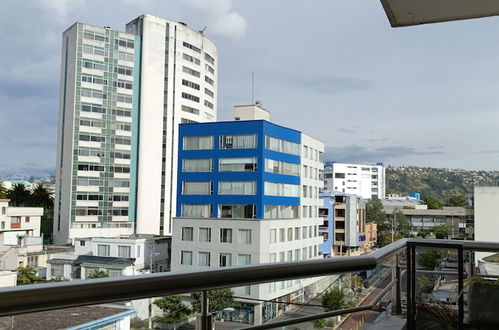 Photo 38 - PLAZA FOCH Area - APARTMENTS with Balcony