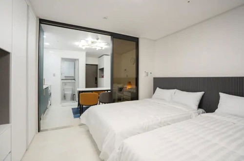 Photo 11 - Seomun Residence Hotel