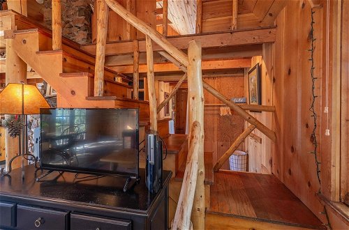 Foto 17 - Authentic & Stylish Cabin in Lake Tahoe