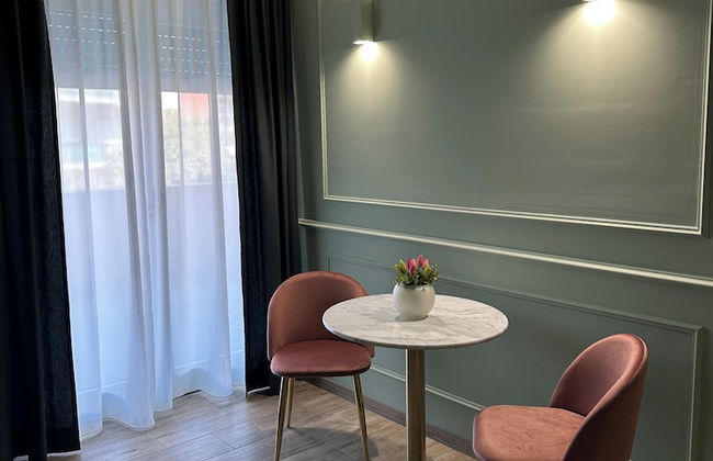 NLM Boutique Suites - Photo 29