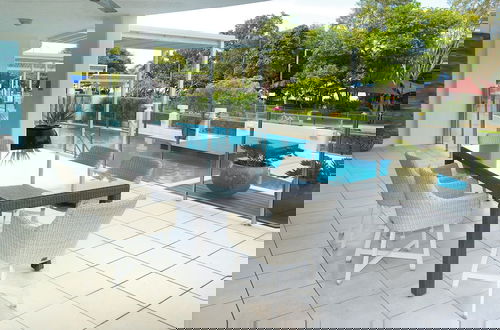 Foto 47 - Waters Edge Apartment