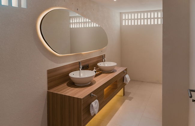 Aruni Bali Jimbaran Boutique Villa - Foto 11