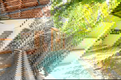 Foto 3 - BA Villa 5 1 Bed Villa 5 Mins to Every Exquisite 1-br Villa With Pool 4 Mins to Echo Be