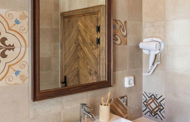 Rodos Old Town Aqua Luxury Suites - Photo 21