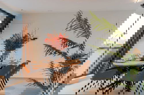 Foto 11 - Apartment With two Large Terraces