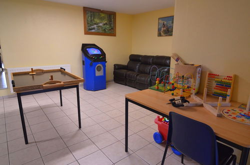 Photo 24 - Combine City & Countryside in Well Kept House With Many Games, Next to a Farm