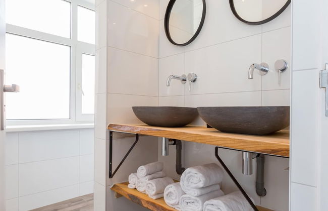 Lovely, Modern, 4-person Apartment in the Heart of Koudekerke - Photo 61