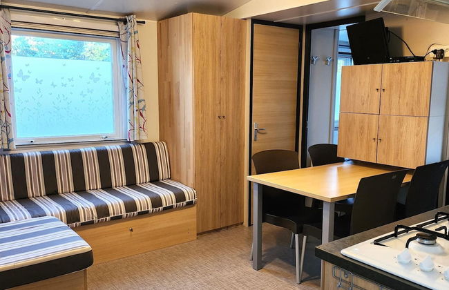 Swanky Mobile Home in Saint Jean de Monts Near Seabeach - Foto 34