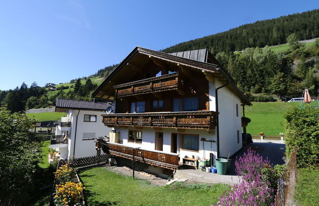 Chalet in Mayrhofen Near Penken Ski Lift - Foto 1