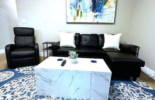 Cozy Unit King bed Laundry - Foto 16