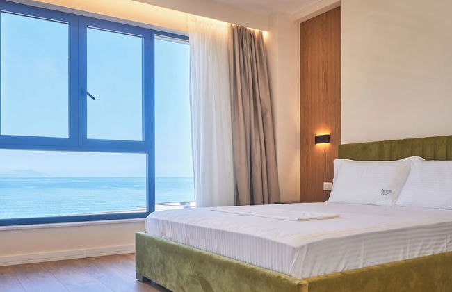 AZAR LUXURY SUITES - Photo 7