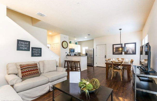 Lucaya Village Resort 4 Bedroom TownHome 4 Townhouse by RedAwning - Foto 16