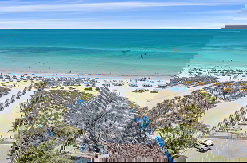 Foto 49 - Sea Winds On Siesta 2 Bedroom Condo by RedAwning