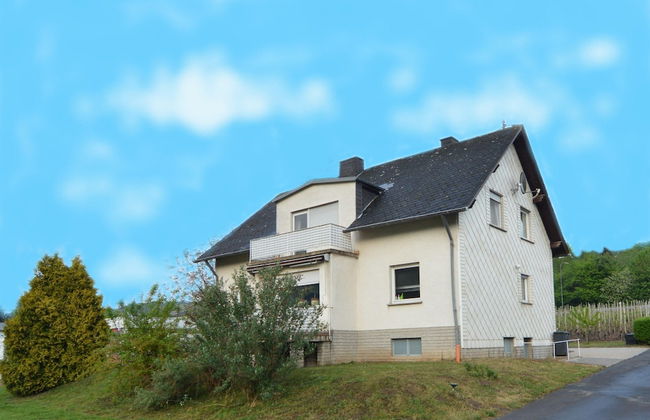 Cozy Apartment in Neumagen-Dhron near Lake Mosel with Garden - Foto 1