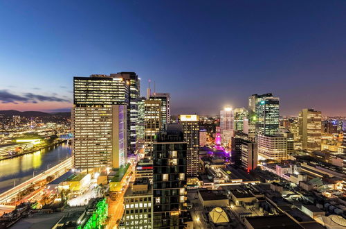 Photo 46 - Oaks Brisbane Casino Tower Suites