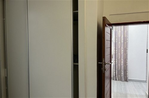 Foto 28 - 1 Bedroom Fully Furnished Apartment for Rent in Woodlands