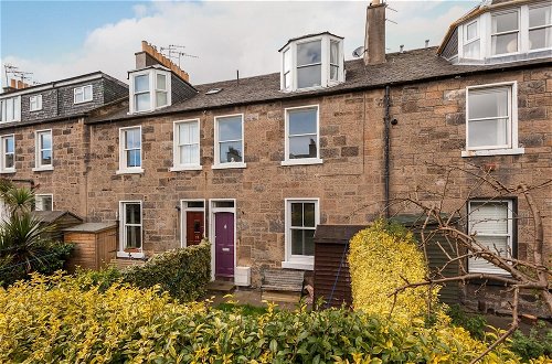 Photo 10 - 412 Lovely 2 Bedroom Apartment in Abbeyhill Colonies Near Holyrood Park and Calton Hill