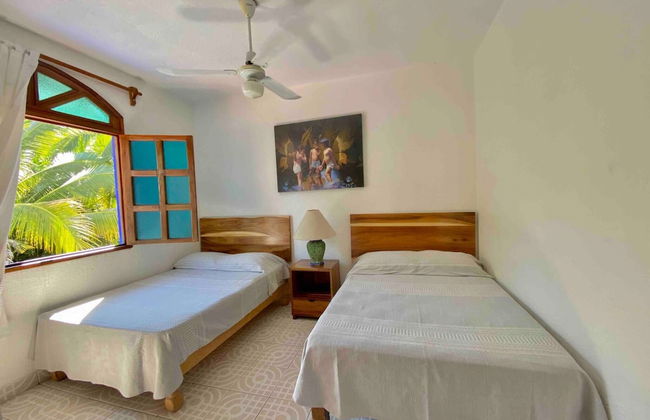 Villa Palomas A Unos Pasos De Playa La Ropa - Photo 10