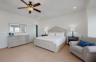 Photo 3 - Stunning 3br/2.5ba, Pet Friendly, Sleeps 12