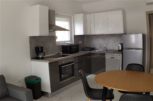 Foto 13 - Charming 2-bed Apartment in Okrug Gornji
