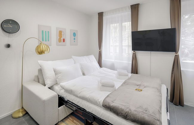 St. Georgen-Strasse Studios by VISIMO - Design. City. Nature - Foto 42