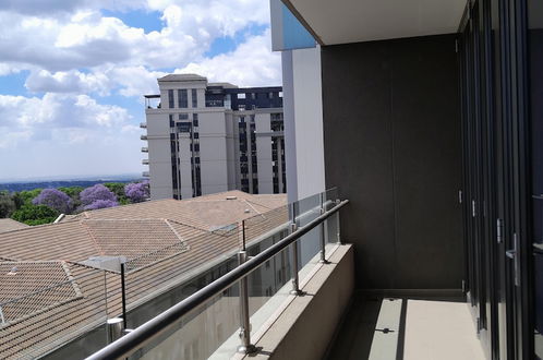 Photo 27 - Sandton Smart Apartment Eighteen