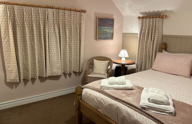 Welcoming 2 Bed Charming Self Catering Cottage - Foto 13