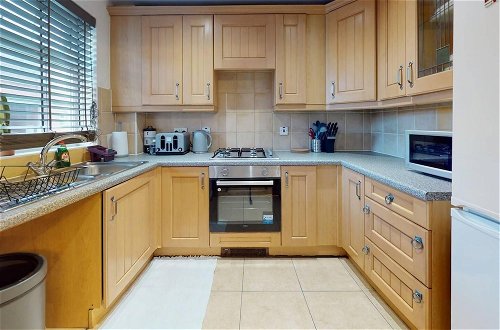 Foto 6 - Stunning 2-bed Apartment in Grays