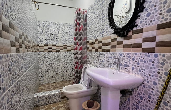 Charming 4-bed House in Kokrobite - Foto 13