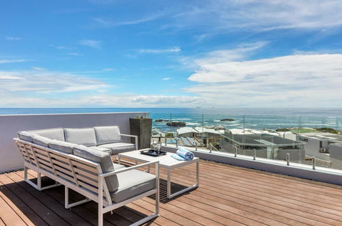 Photo 1 - Rocha Villa - Camps Bay