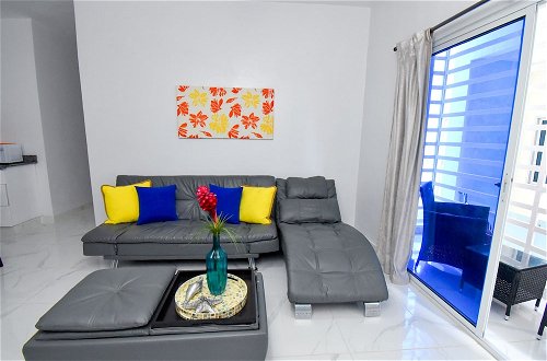 Foto 58 - Exotic Beach Vacation Apartment with Picuzzi