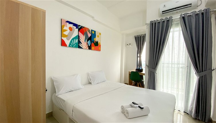 Foto 1 - Comfy And Simply Look Studio Room Sayana Bekasi Apartment